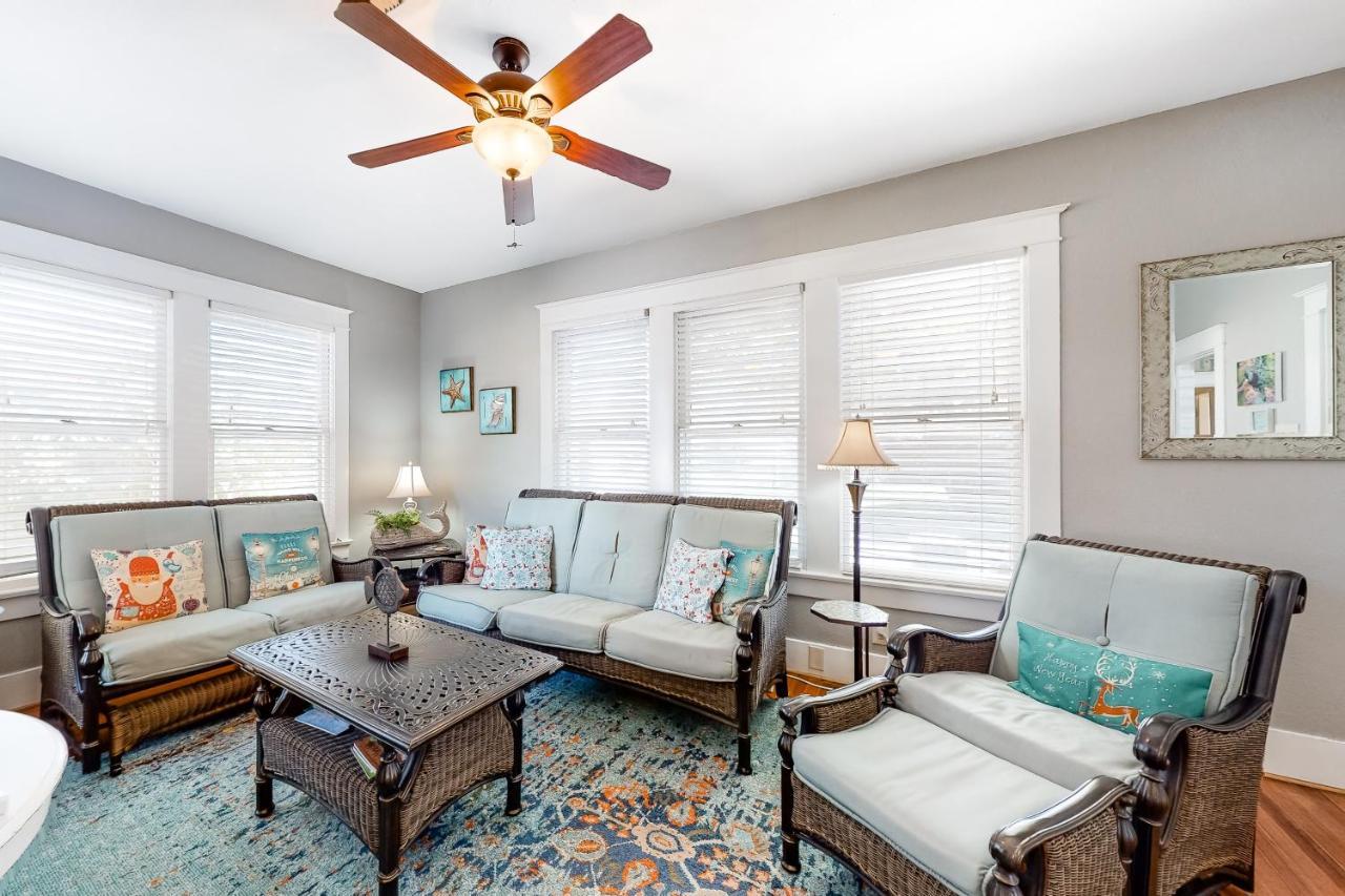 The Tui Nest Villa Galveston Exterior foto